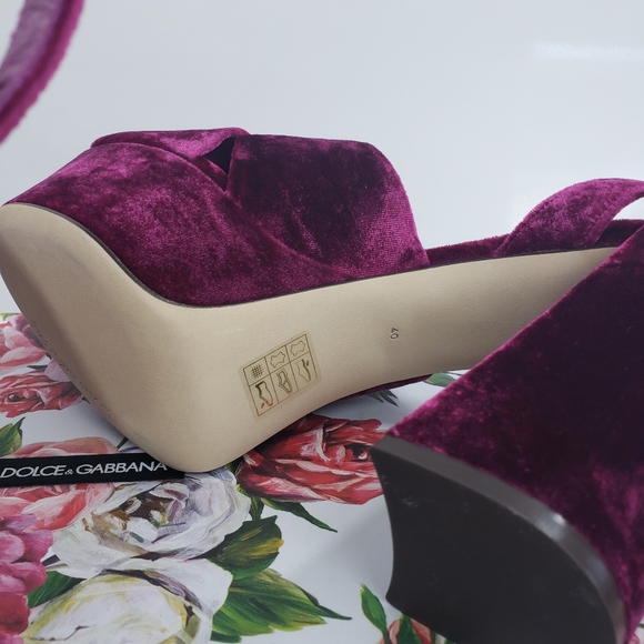 DOLCE & GABBANA PLATFORMS - Picture 9 of 15